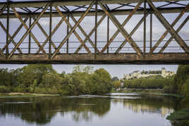 Sous le vieux pont