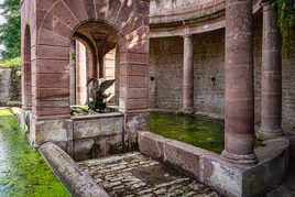 La fontaine du Cygne