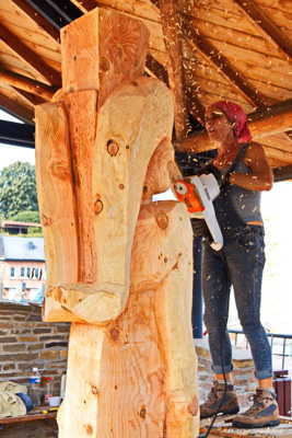 Sculpture à la tronçonneuse