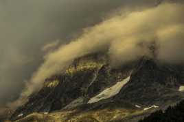 Lumière sur la montagne