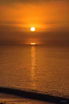 Le jour se leve à l'Ile Ttudy.