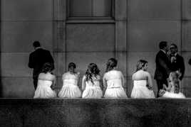 En attendant la mariée...