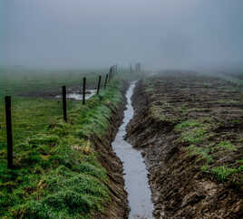 Mon petit ruisseau sous la glace