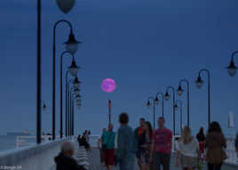 Lever de lune sur la mer baltique