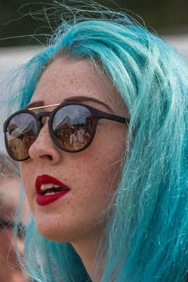 La fille aux cheveux bleus