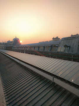 Gare St Lazare au petit matin