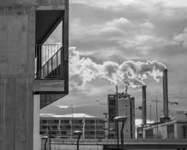 ça fume au balcon !