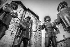 Les trois Mousquetaires ???