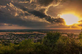 Cache cache avec les nuages