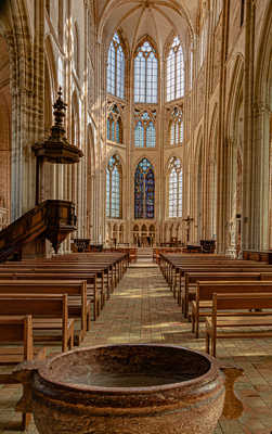 Eglise St-Sulpice de Favières 13è gothique rayonnant