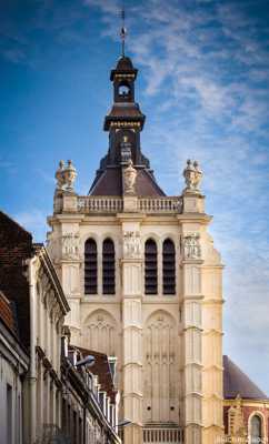 Le clocher Saint Pierre