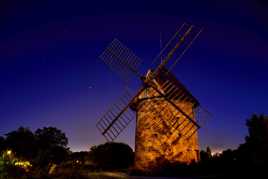 Moulin sous les étoiles