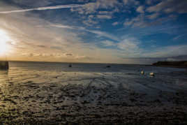 Lever du soleil sur le port de Cancale