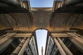 Piazzale degli Uffizi