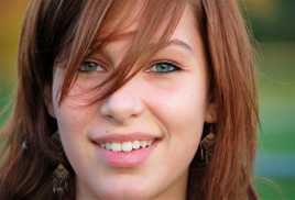 une mèche de cheveux...