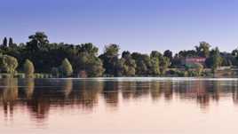 Maison rose sur la Saône