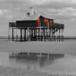 LA CABANE ROUGE ...