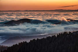 Au dessus des nuages