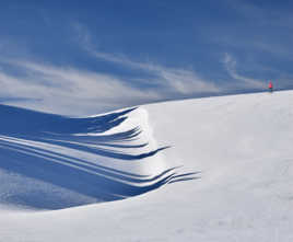 Ombres sur neige