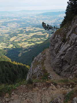 Un parcours escarpé