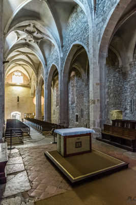 Pérouges, l'église forteresse