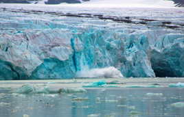 Glacier qui vêle