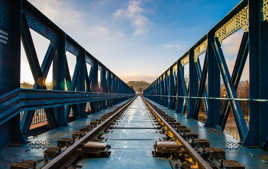 Pont sur la rivière Drôme