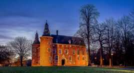 Chateau et ses deux tours 1