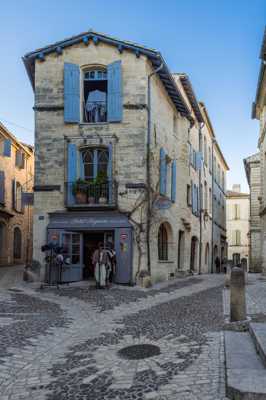 Un maison debout