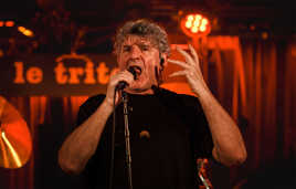 Magma au Triton VI...