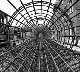 Toile d'araignée métallique