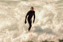 Surfer sur l'écume