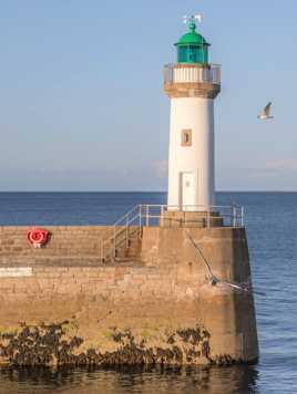 Autour du phare