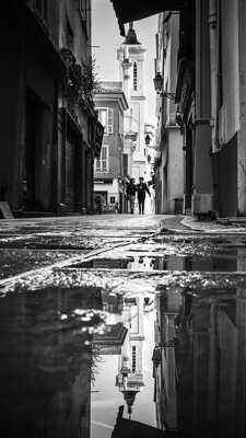 Reflet monochrome