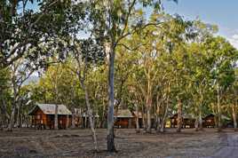 Lotus Bird Lodge, le soir