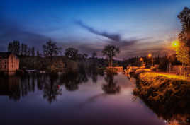 Pont-Réan by night