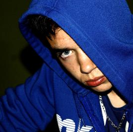 Toujours ouverts, toujours veillants les yeux de mon âme.