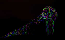 La petite fille et le ballon