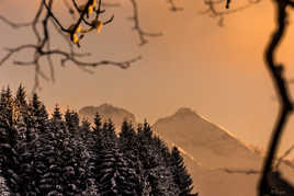 la montagne change de couleure