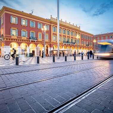 Le tram arrive par Franck06