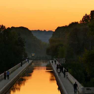 Il Suffit de Passer le Pont par ANNIC