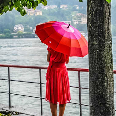 La femme au parapluie