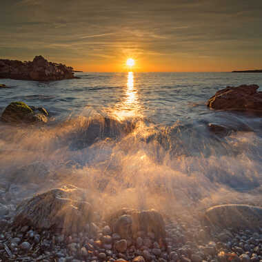 Sea, sun and rocks par Michel06