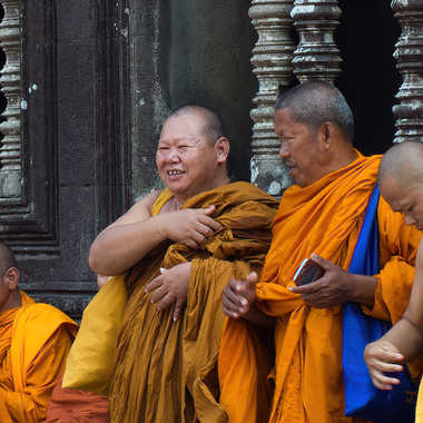 Bonzes en visite à Angkor Wat par patrick69220